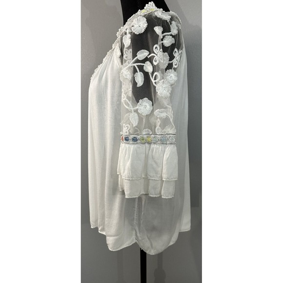 Womens White Blouse Made in Italy Embroidered Floral Eyelet Boho Tunic Sz L? EUC - Picture 4 of 7